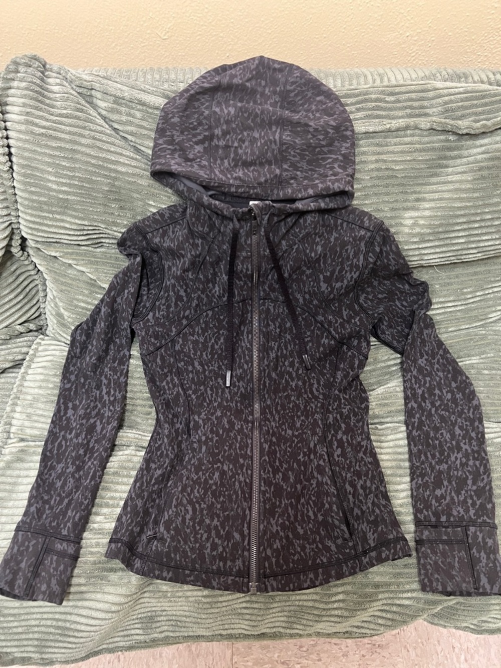 lululemon athletica Heathered Dark Gray Zip-Up Hooded Jacket